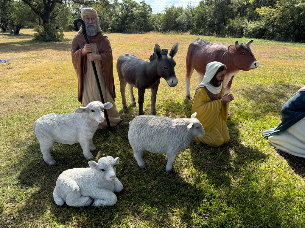 Life-size nativity (16 pieces)